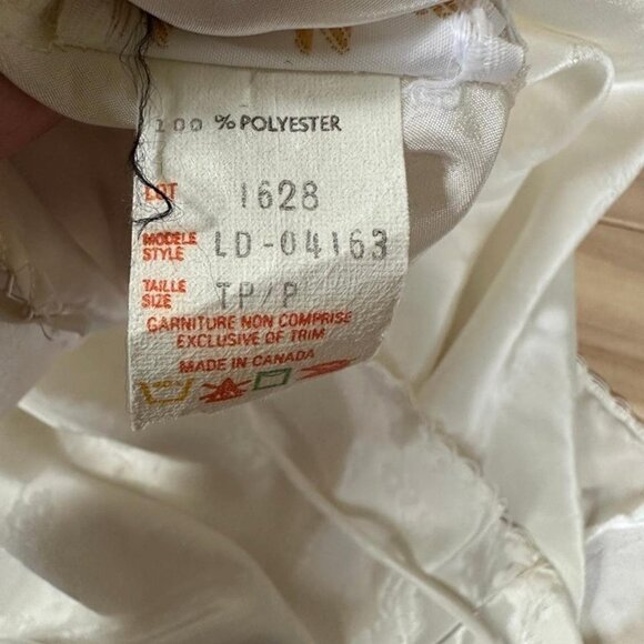 Vintage Holt Renfrew Satin Cami – Linda Lingerie Montréal – Size XS/S - Picture 6 of 7